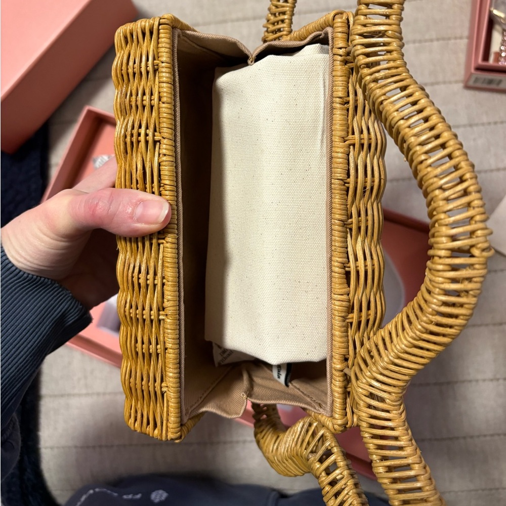 NWT Cult Gaia Elsa Clutch - Picture 3 of 8